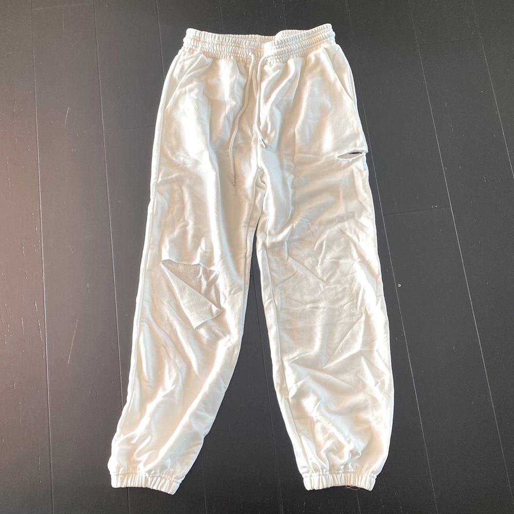 Hey Babe distressed white joggers